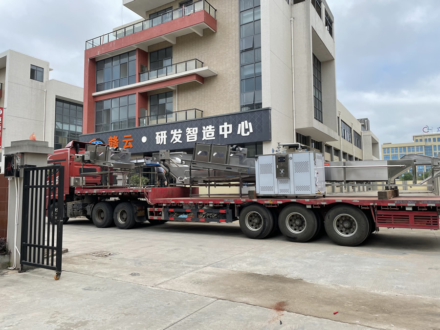 ��ӹ��O���b܇